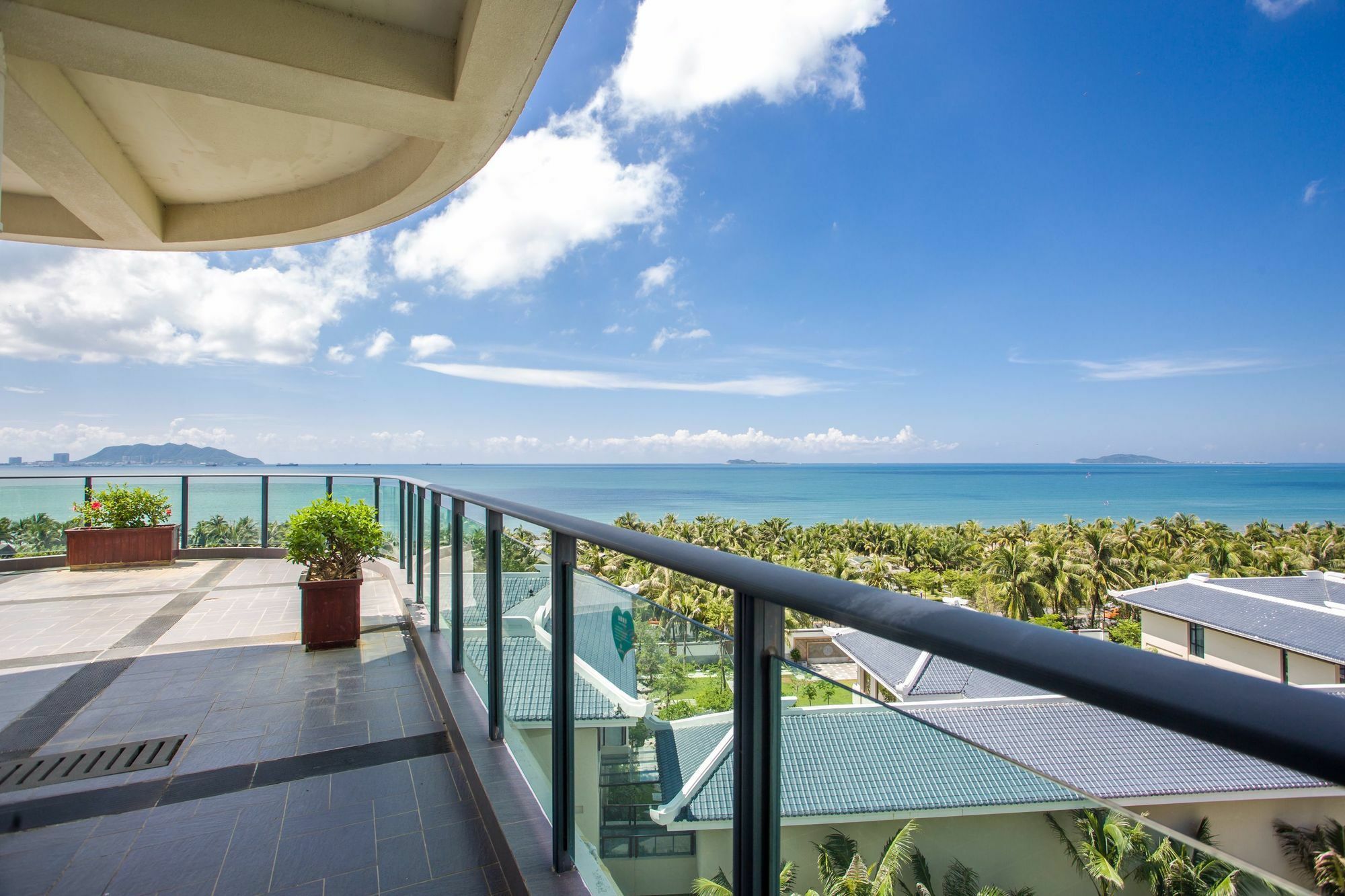 Sisuo Seaview Hotel Sanya Exterior foto