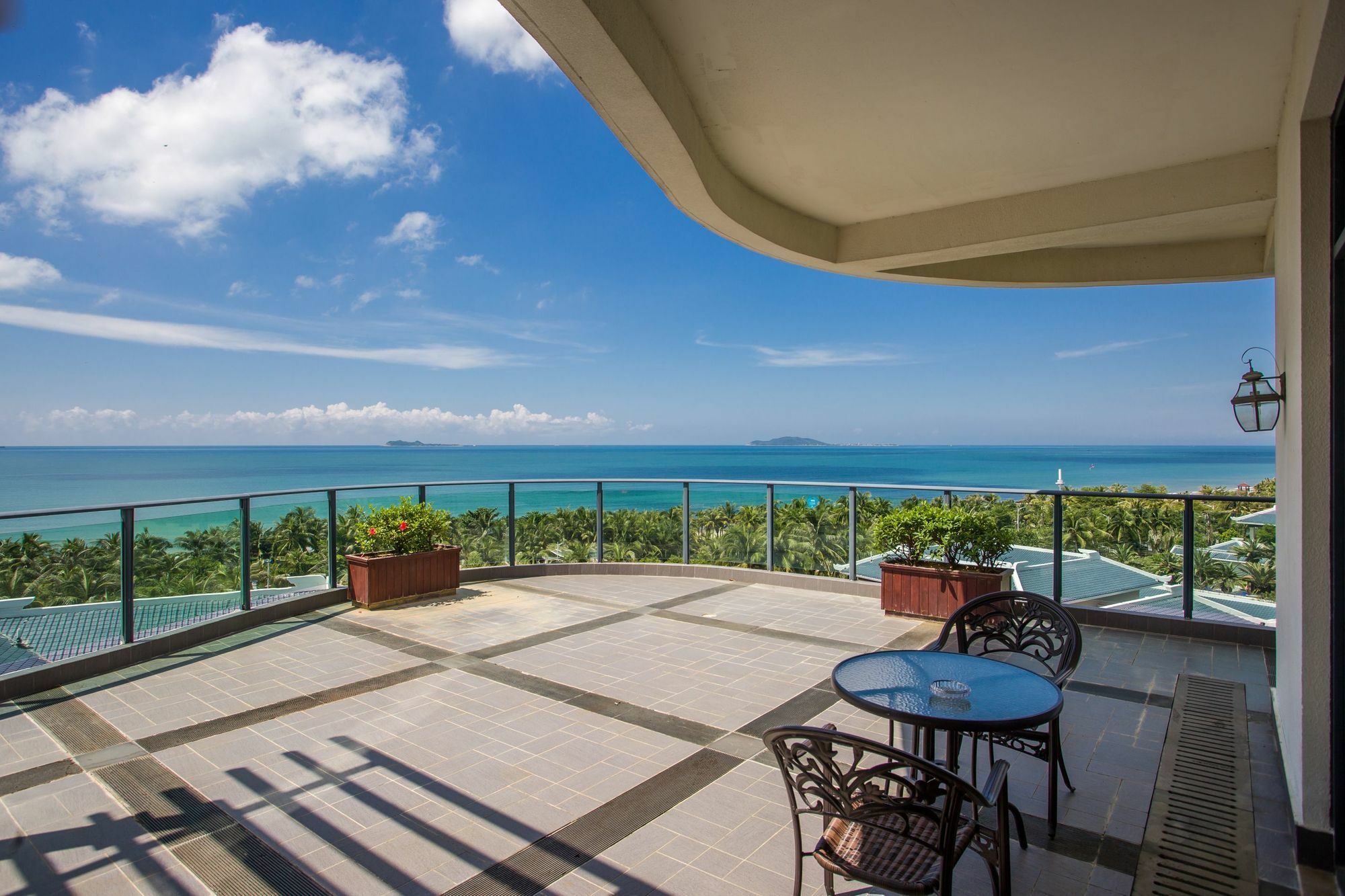 Sisuo Seaview Hotel Sanya Exterior foto